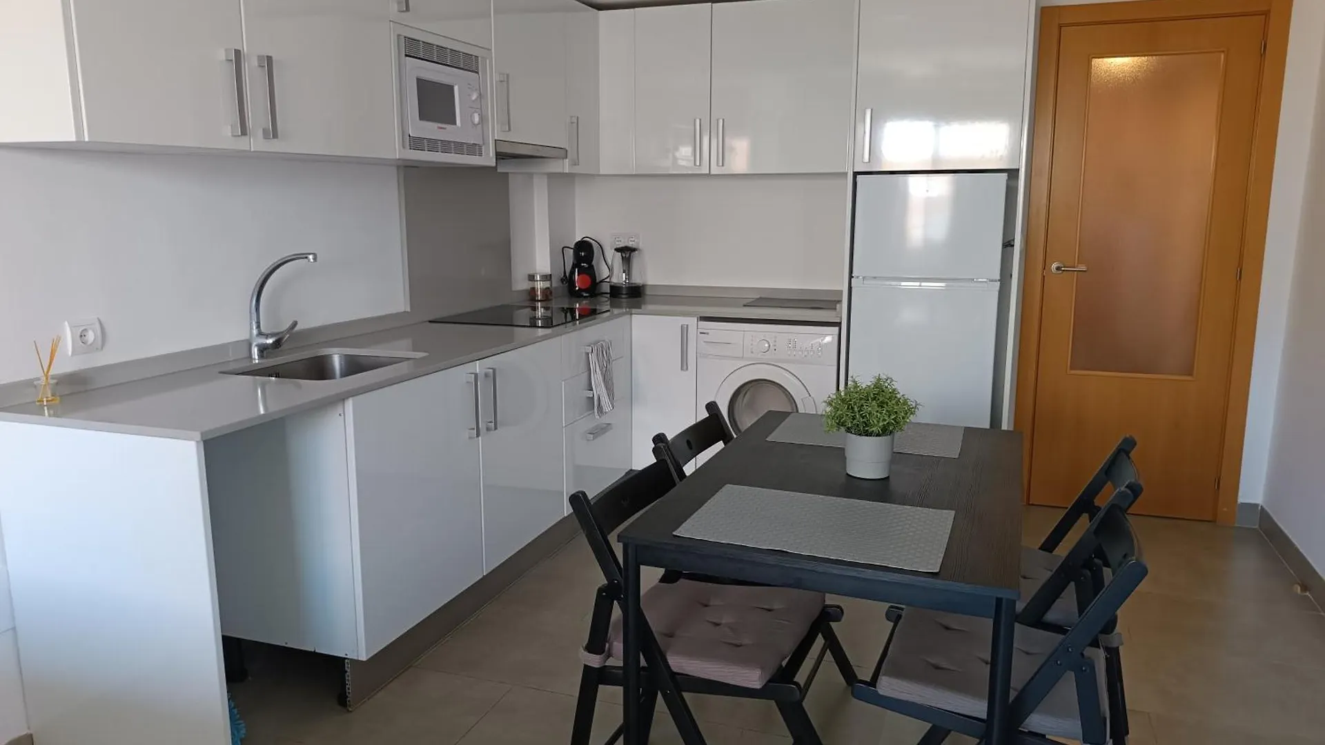Malaga Sunshine Apartment